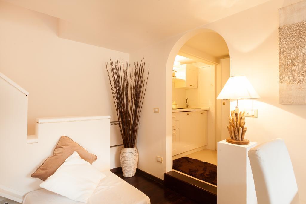 Casa Serena Rome Room photo